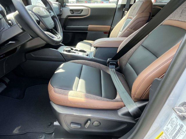 New 2026 Ford Bronco Sport Outer Banks AWD/4WD image 11
