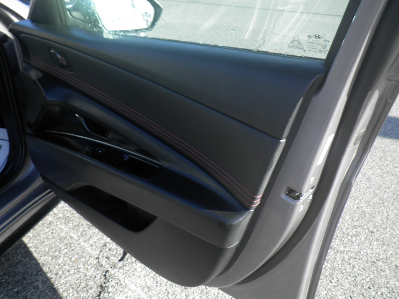 Used 2023 Hyundai Elantra N Line image 27