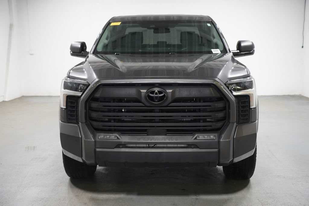 Used 2023 Toyota Tundra SR5 w/ SR5 Convenience Package AWD/4WD image 2