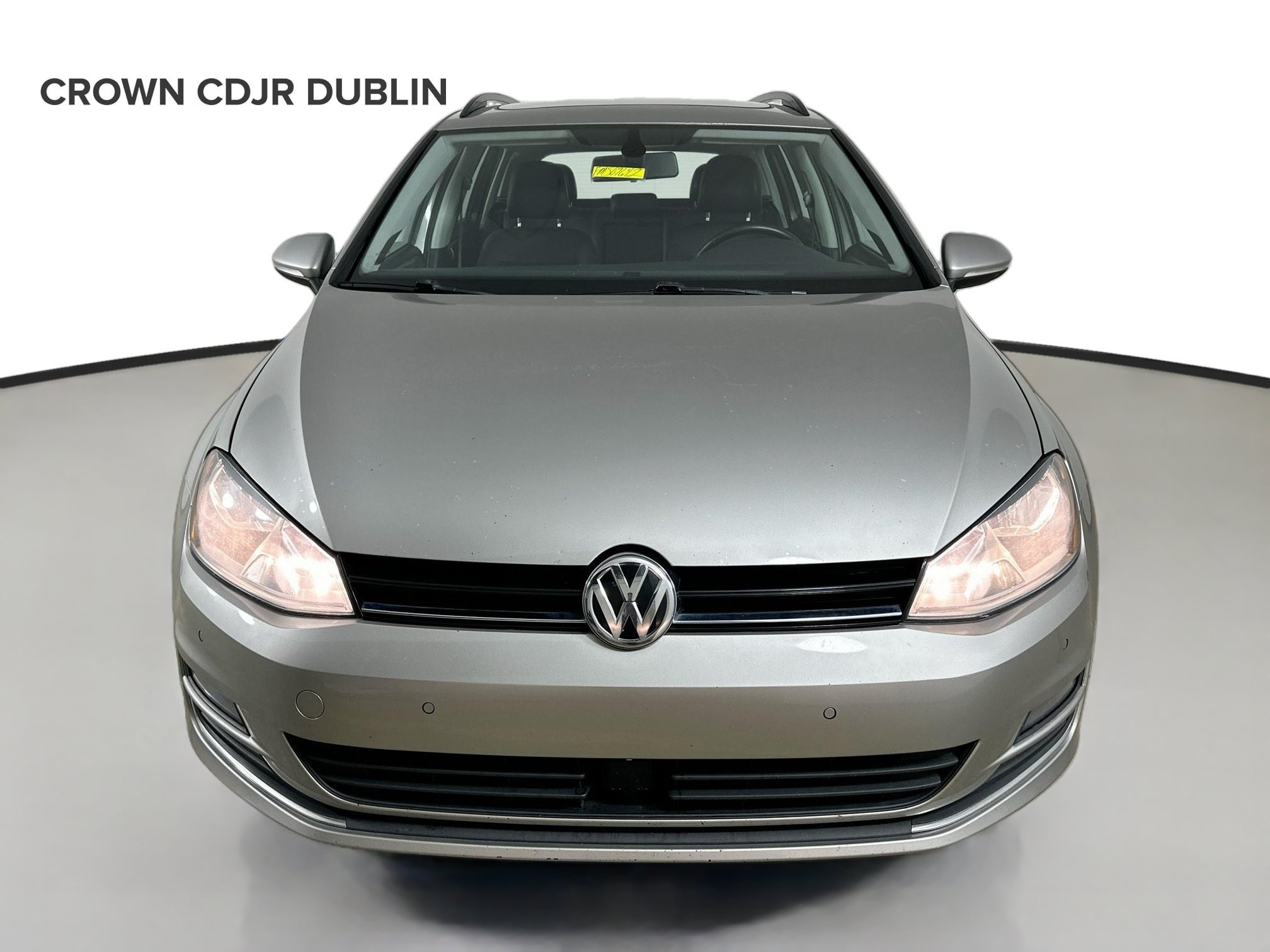 Used 2015 Volkswagen Golf TDI SE FWD image 2