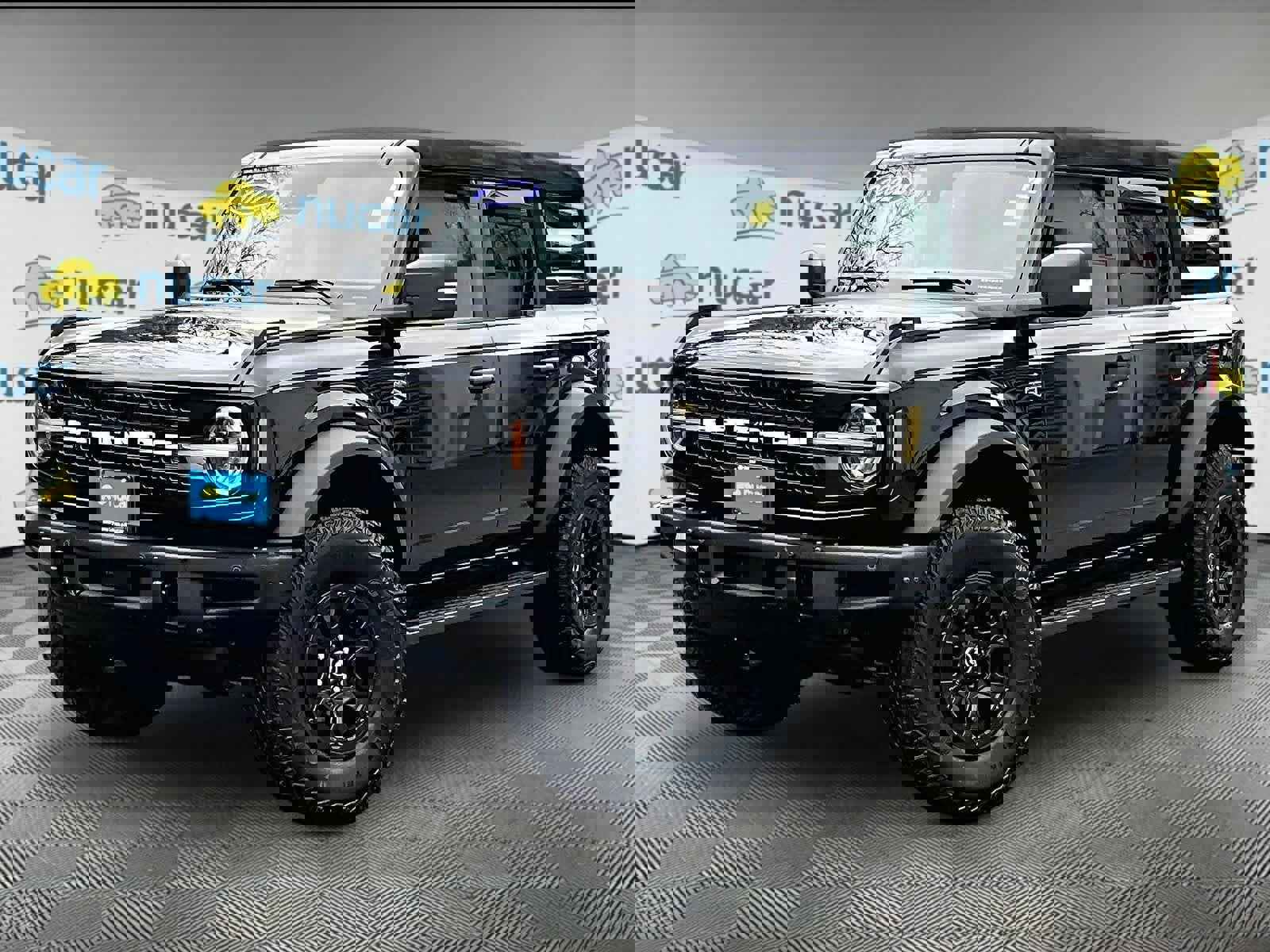 Used 2022 Ford Bronco Wildtrak image 3