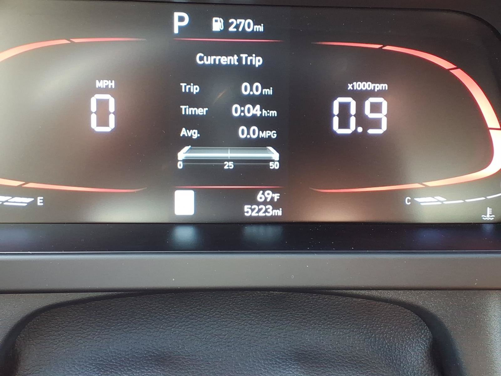 Certified 2026 Hyundai Elantra Sport w/ Cargo Package FWD image 34