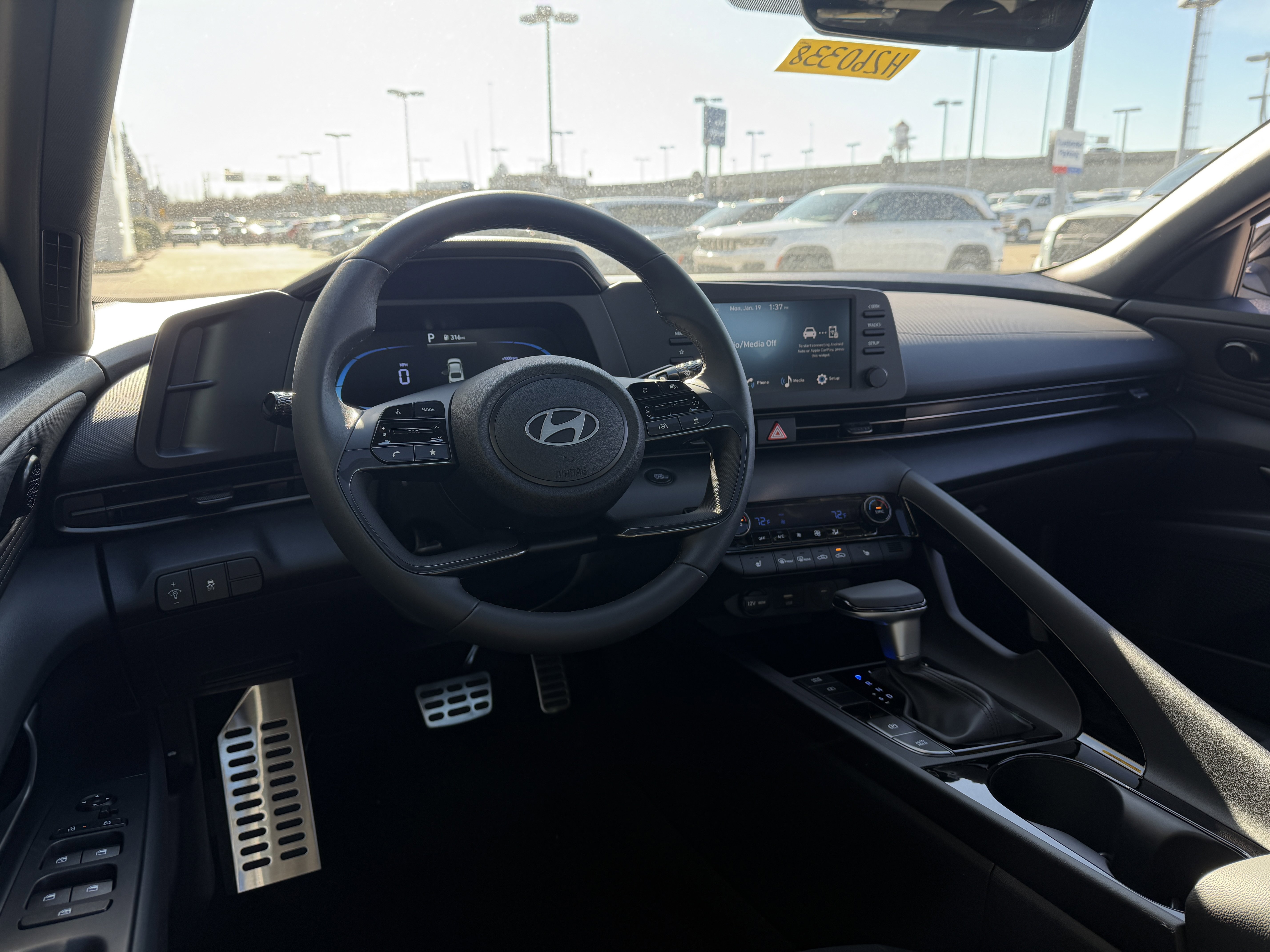 New 2026 Hyundai Elantra SEL Sport FWD image 21