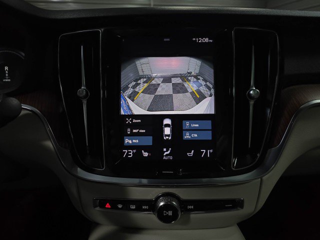 Used 2022 Volvo S60 T8 R-Design Expression w/ Advanced Package image 26