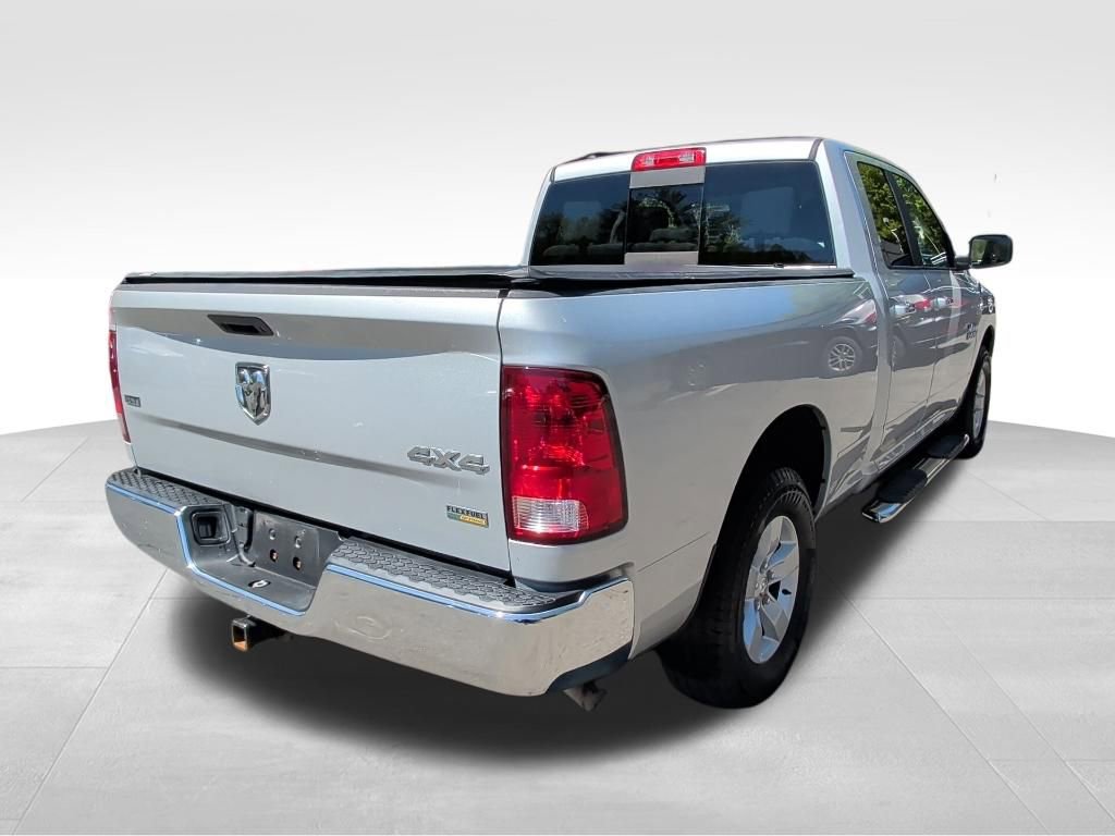 Used 2018 RAM 1500 Classic SLT AWD/4WD image 5