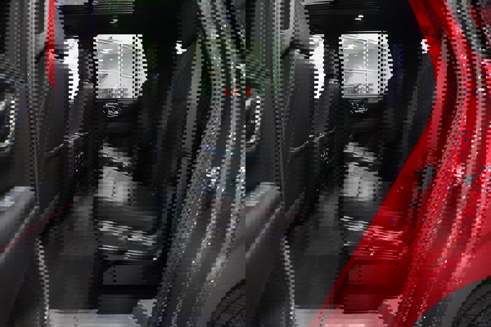 Used 2022 Chevrolet Tahoe RST w/ Luxury Package image 21