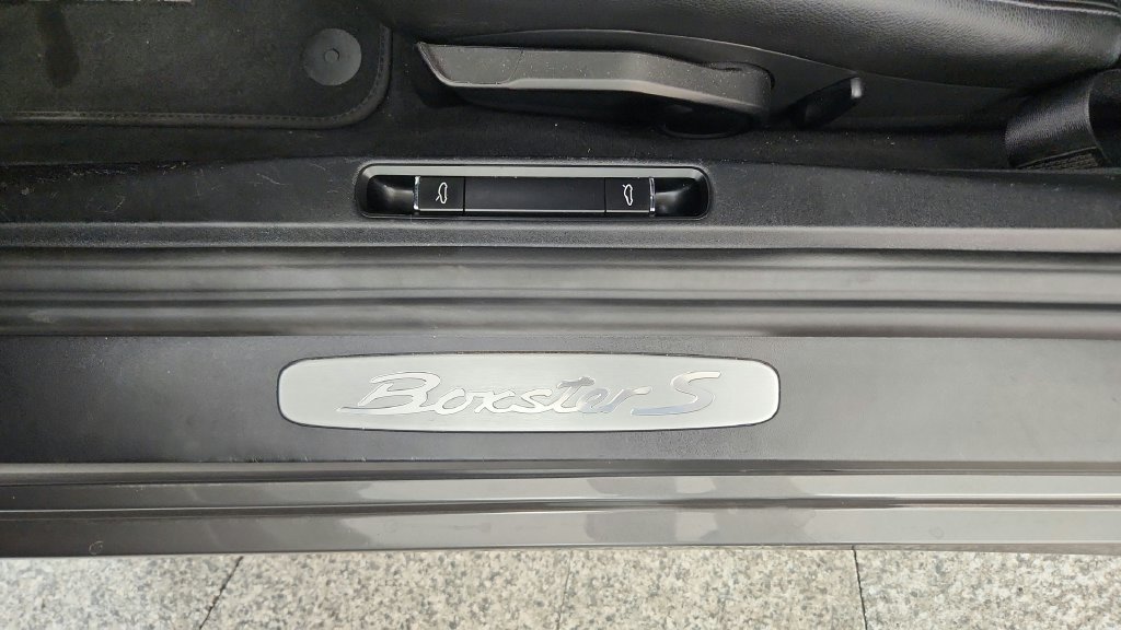 Used 2014 Porsche Boxster S RWD image 46