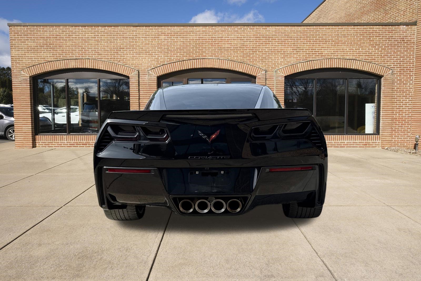 Used 2016 Chevrolet Corvette Stingray Coupe w/ 2LT Preferred Equipment Group RWD image 4