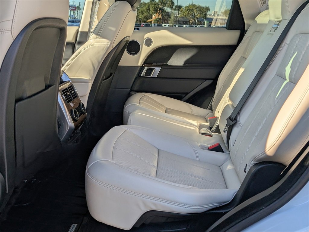 Used 2022 Land Rover Range Rover Sport HSE Silver Edition image 24