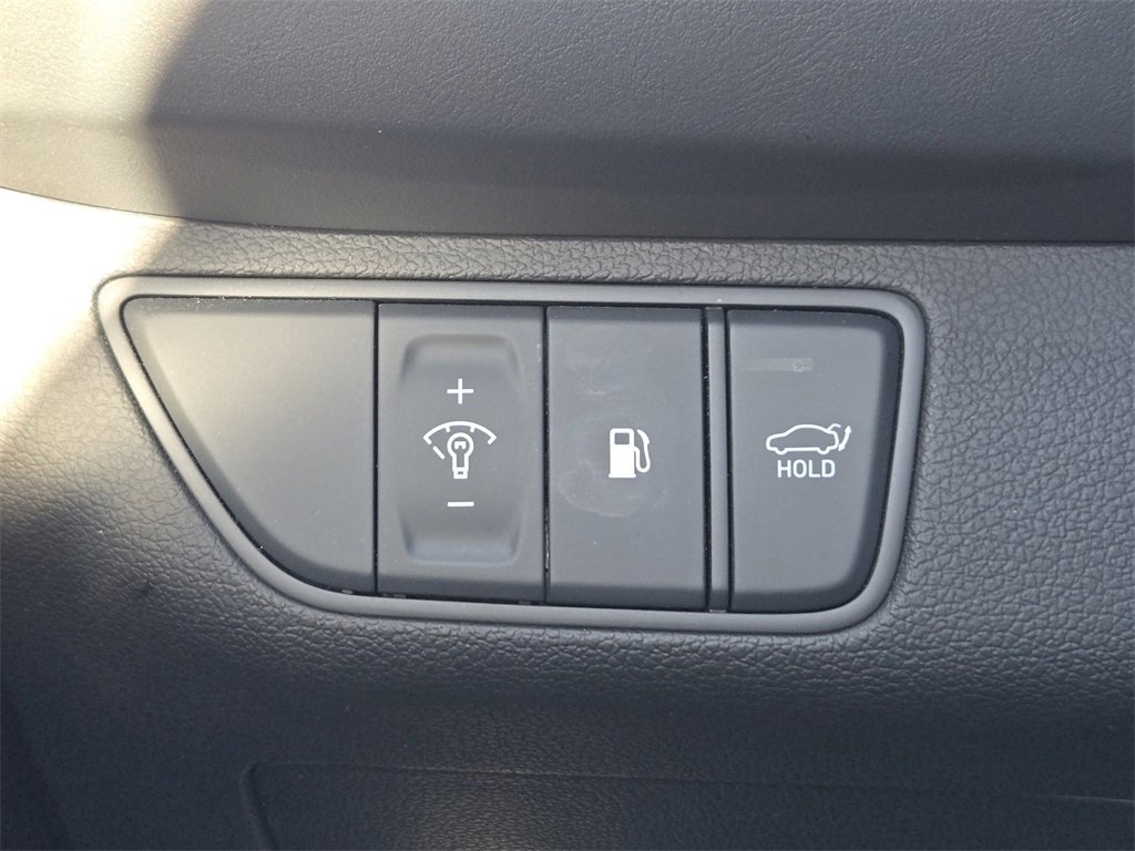 Used 2024 Genesis G70 3.3T Advanced w/ Sport Prestige Package image 23