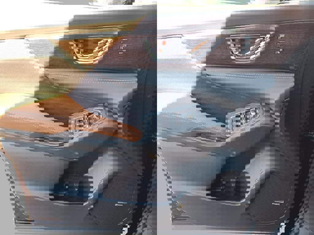 New 2026 Subaru Ascent Touring image 11