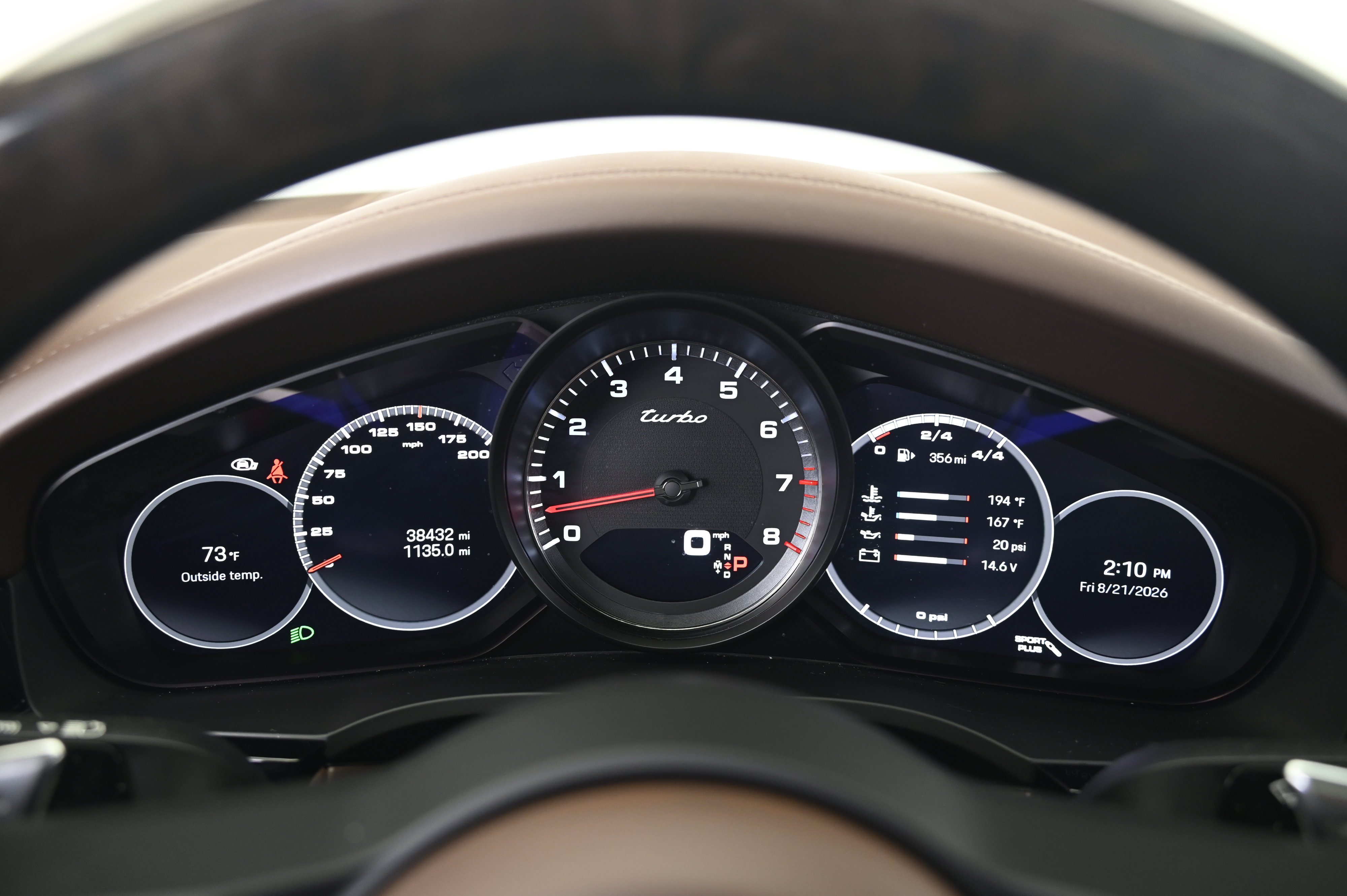 Certified 2023 Porsche Cayenne Turbo AWD/4WD image 37