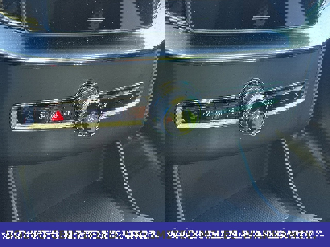 Certified 2025 Volvo XC90 B6 Plus image 21