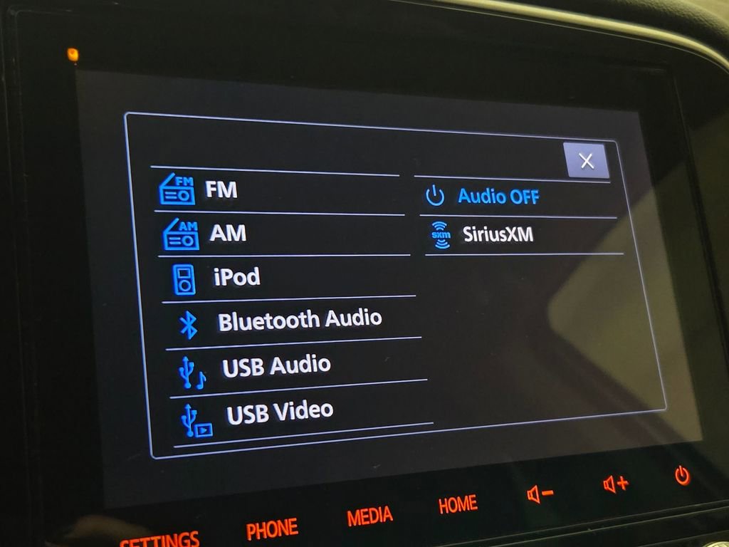 Used 2020 Mitsubishi Outlander SEL image 3