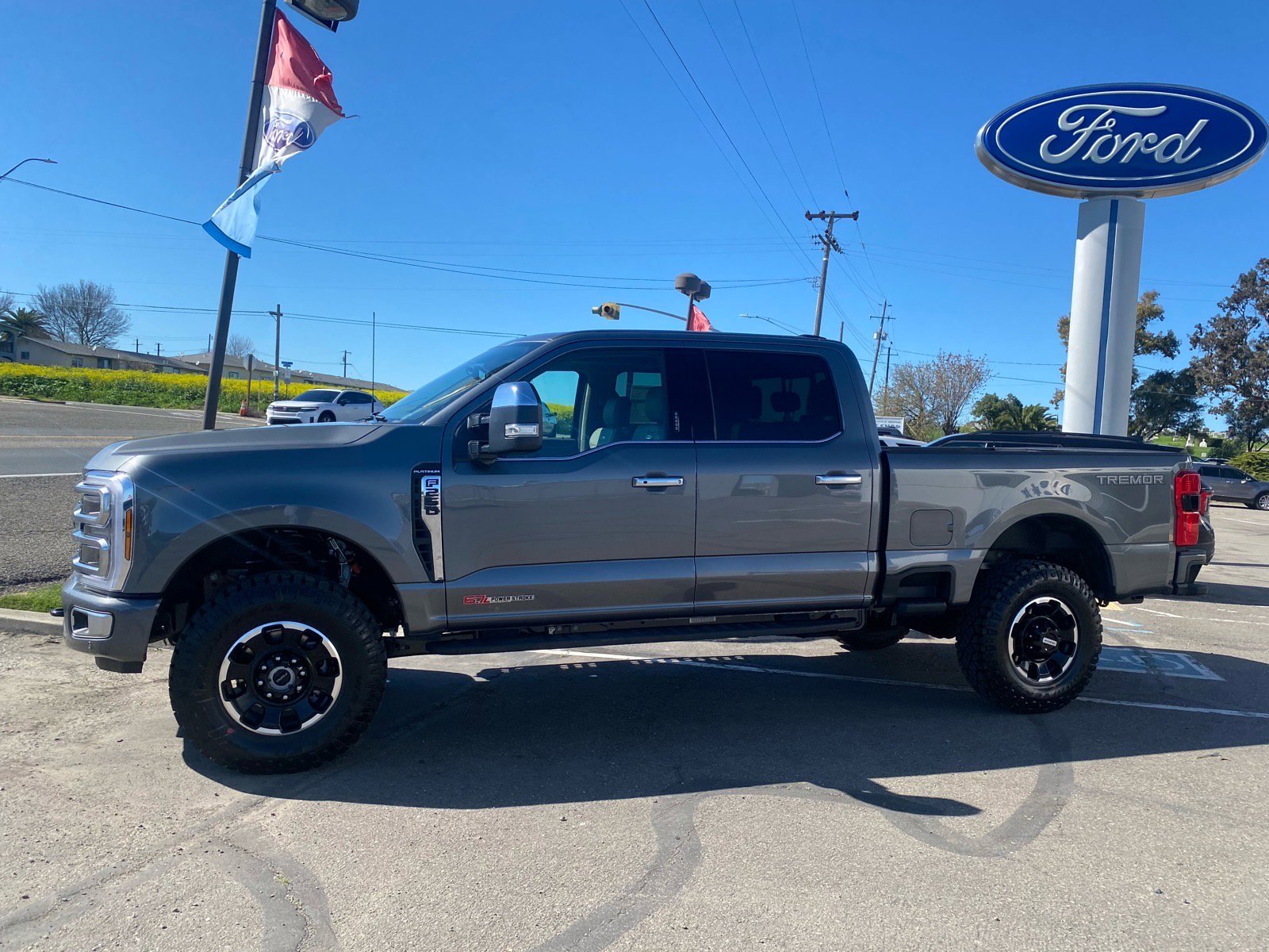 New 2026 Ford F250 Platinum w/ Platinum Plus Package image 3