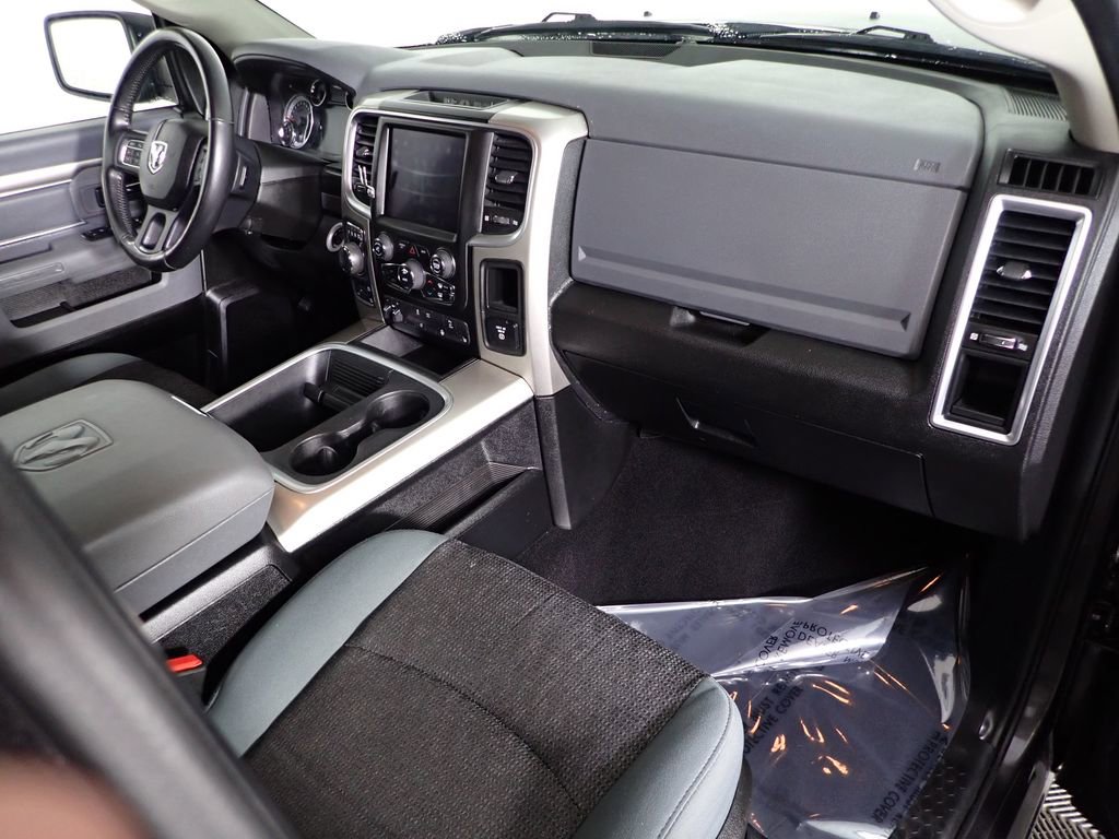 Used 2019 RAM 1500 Classic Warlock image 41