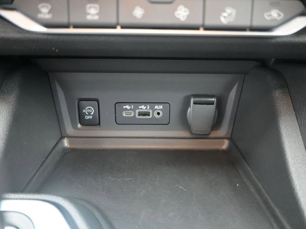 Certified 2025 Nissan Sentra SV w/ All-Weather Package image 21