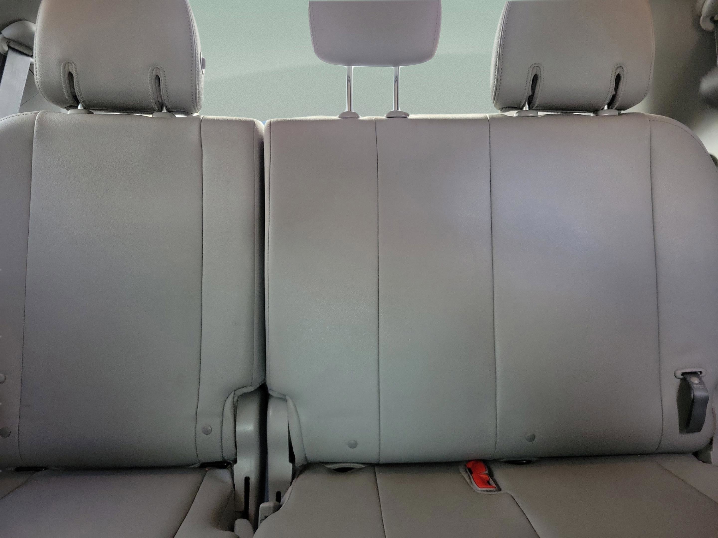 Used 2020 Toyota Sienna XLE image 22