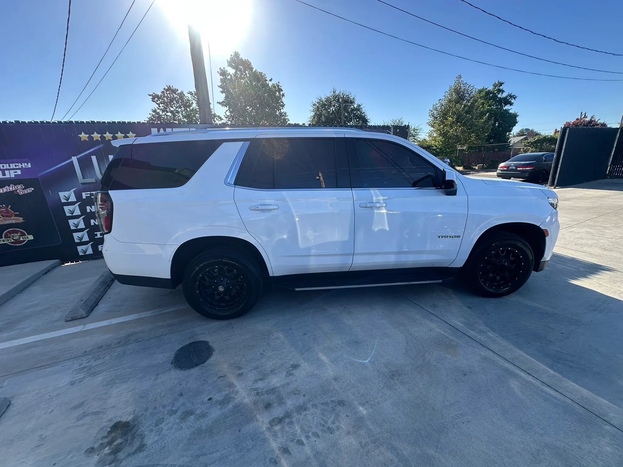 Used 2022 Chevrolet Tahoe LT RWD image 6