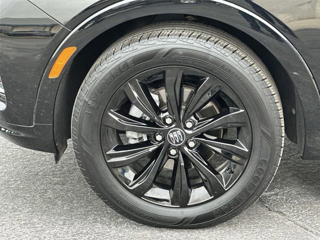 Certified 2025 Buick Envista Sport Touring image 31