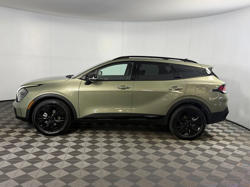 Used 2025 Kia Sportage X-Line AWD/4WD image 11