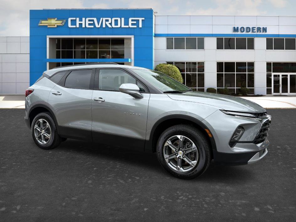 Used 2024 Chevrolet Blazer LT w/ Convenience Package FWD image 6
