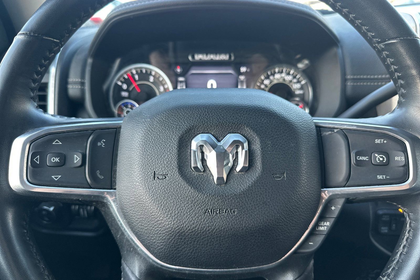 Used 2024 RAM 2500 Laramie image 24