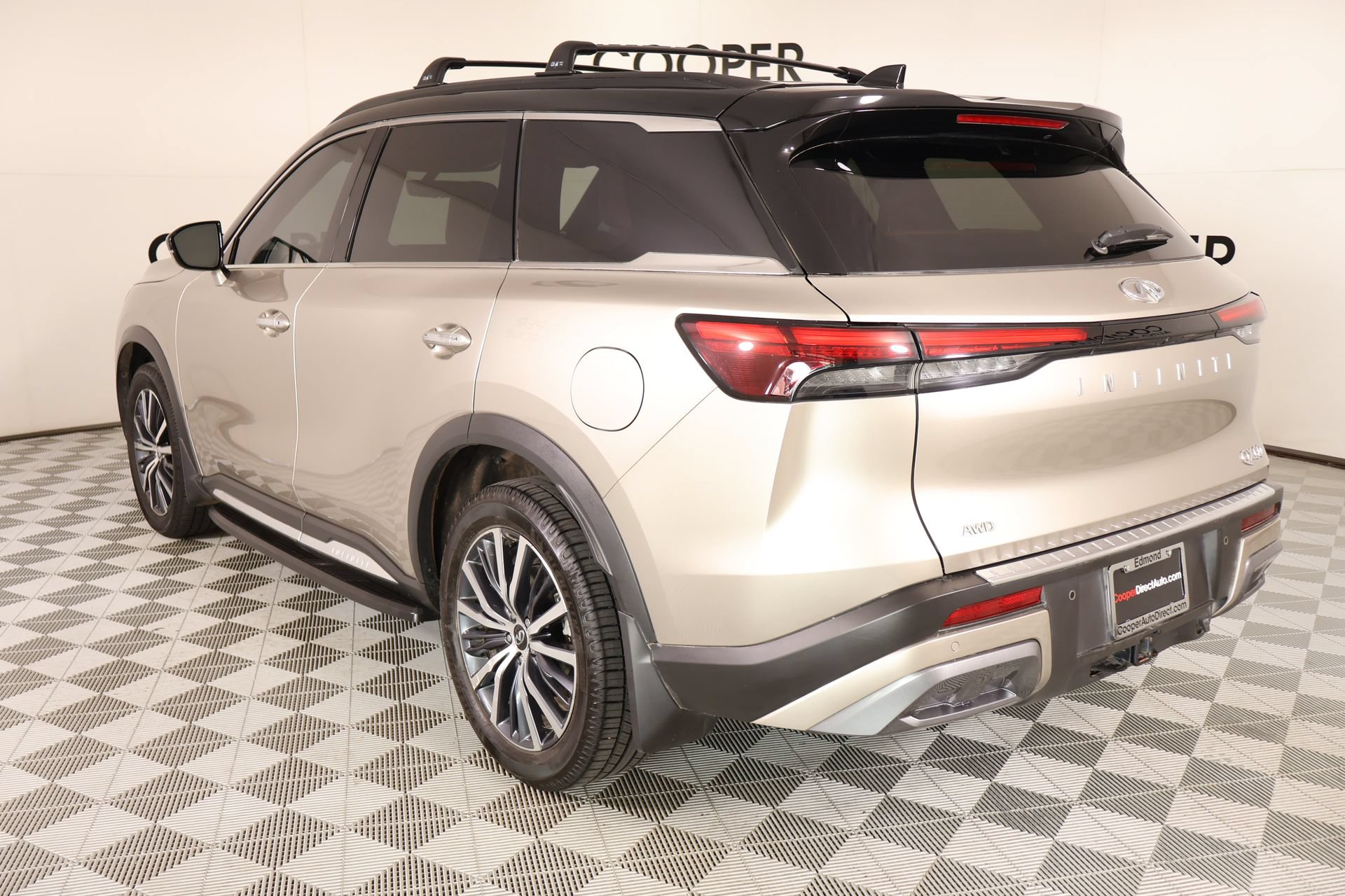 Certified 2024 INFINITI QX60 Autograph w/ Cargo Package AWD/4WD image 26