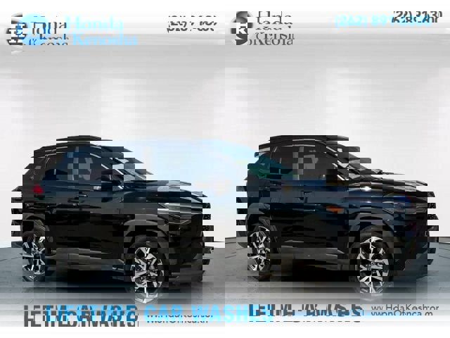 Used 2022 Toyota Corolla Cross XLE w/ Convenience Package AWD/4WD image 8