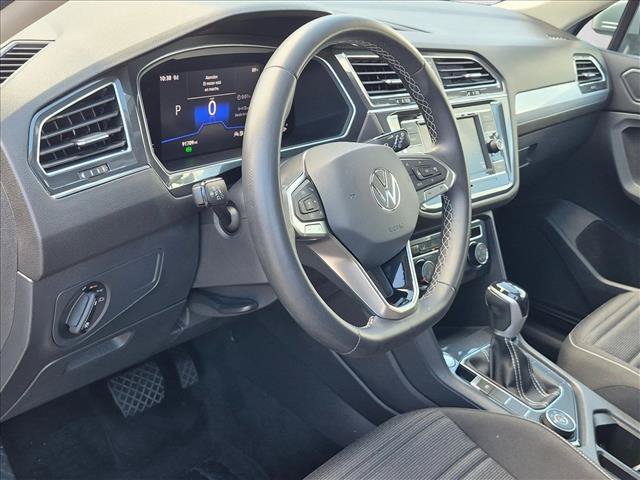 Used 2023 Volkswagen Tiguan S AWD/4WD image 9