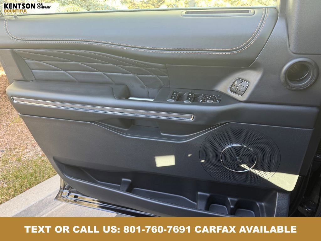 Used 2024 Ford Expedition Platinum AWD/4WD image 24