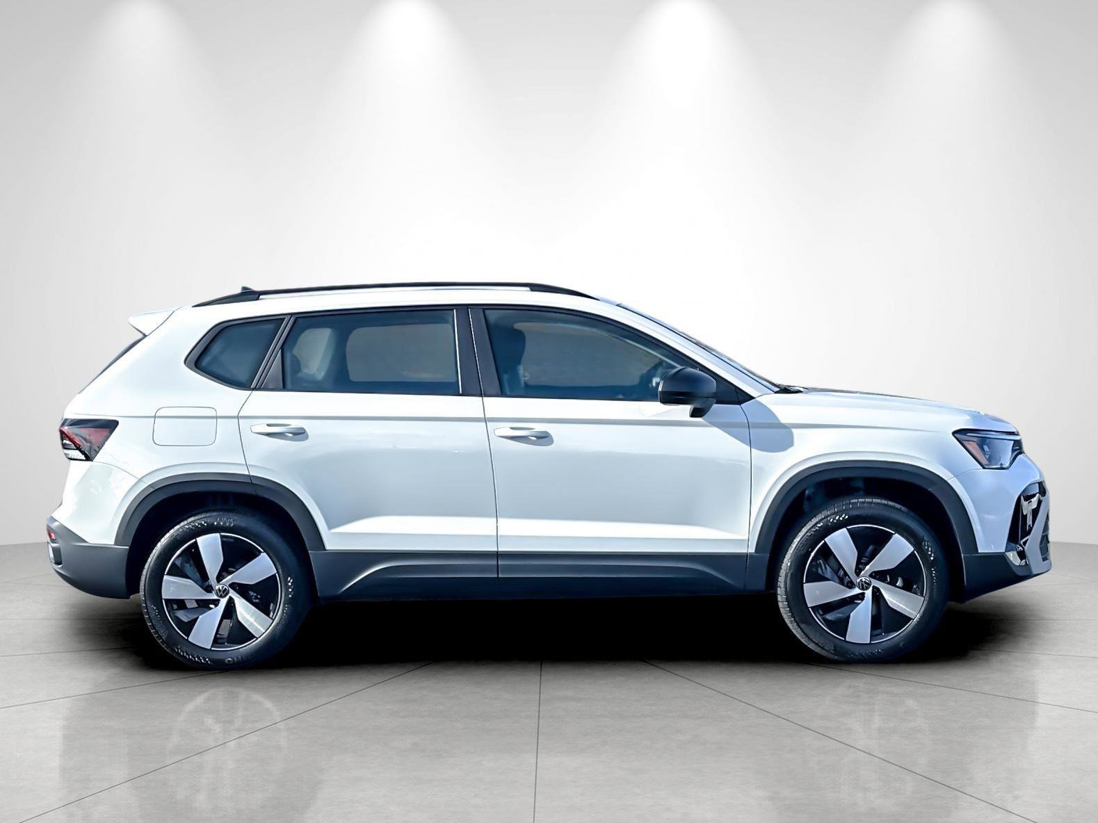 New 2026 Volkswagen Taos S AWD/4WD image 6