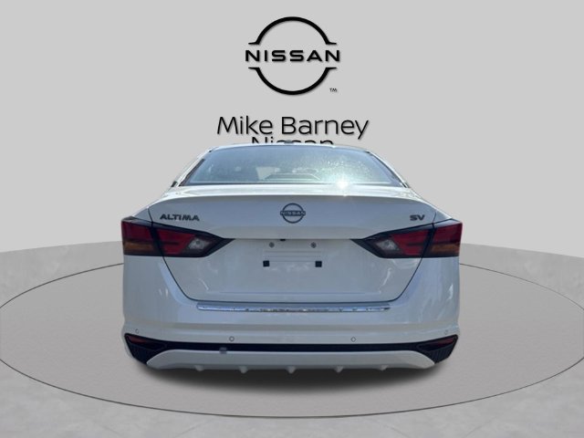 Used 2023 Nissan Altima 2.5 SV FWD image 3