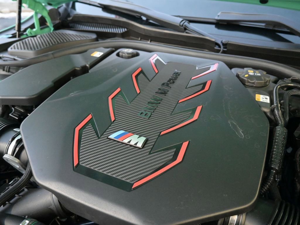 Used 2026 BMW M5 w/ Carbon Package image 40