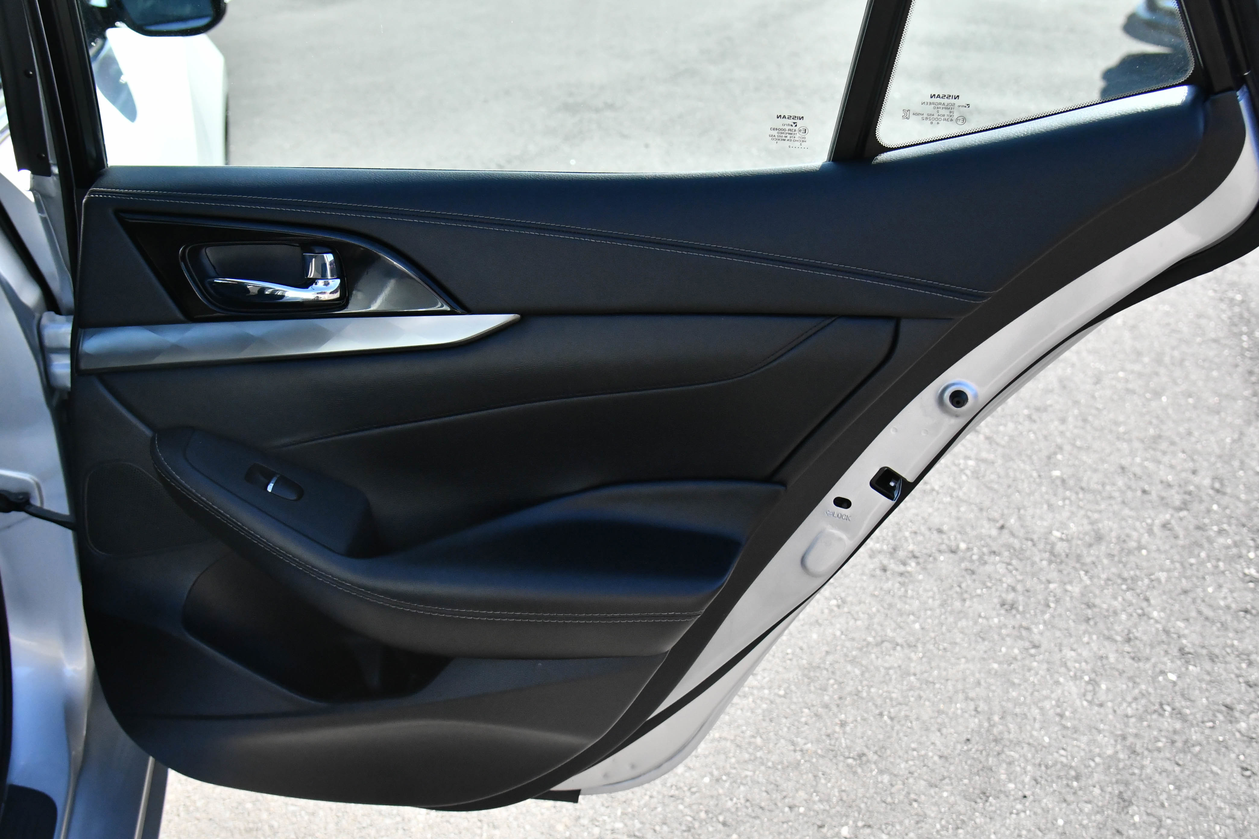 Used 2023 Nissan Maxima SV w/ Floor Mat Group FWD image 37