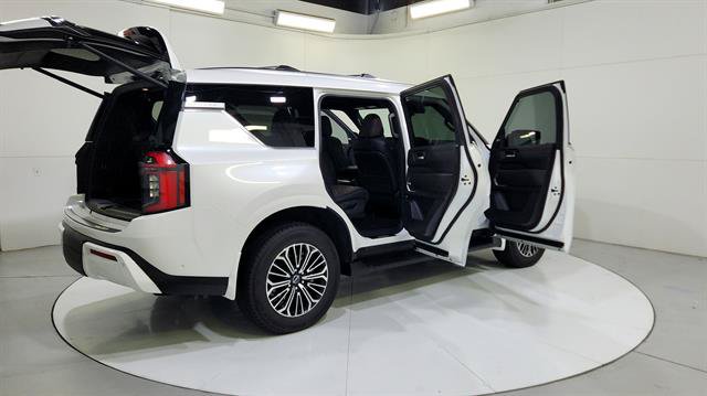 New 2026 Nissan Armada Platinum AWD/4WD image 32