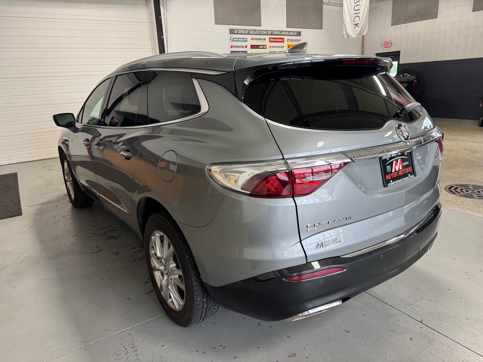 Certified 2023 Buick Enclave Essence w/ Experience Buick Package AWD/4WD image 7