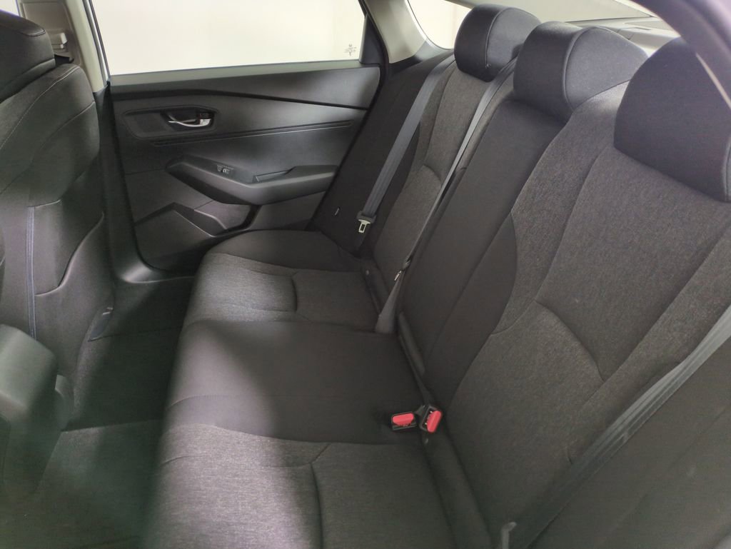 Certified 2023 Honda Accord LX image 27