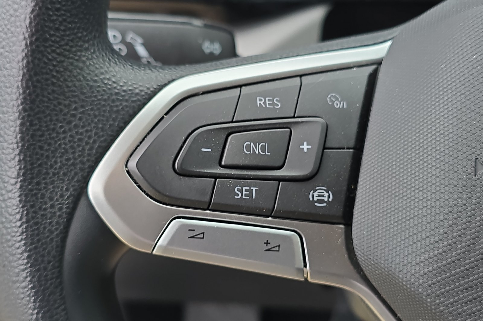 Used 2022 Volkswagen Taos S AWD/4WD image 25