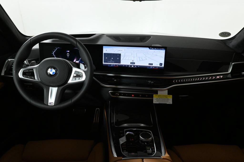 Used 2027 BMW X7 xDrive40i w/ M Sport Package AWD/4WD image 17