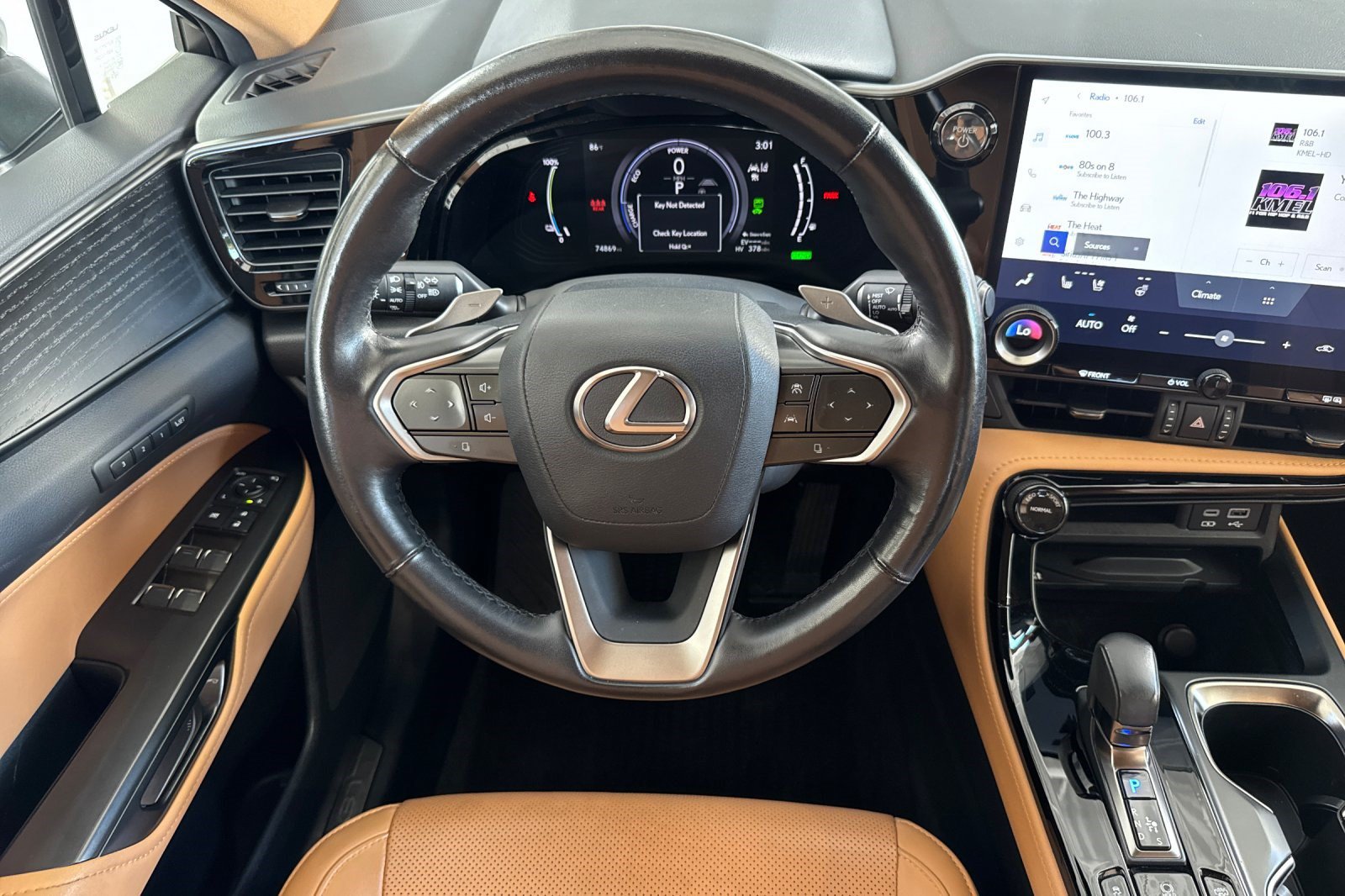 Used 2024 Lexus NX 450h+ AWD w/ Vision Package image 18