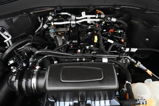 Used 2022 Ford Explorer XLT w/ Equipment Group 202A image 17