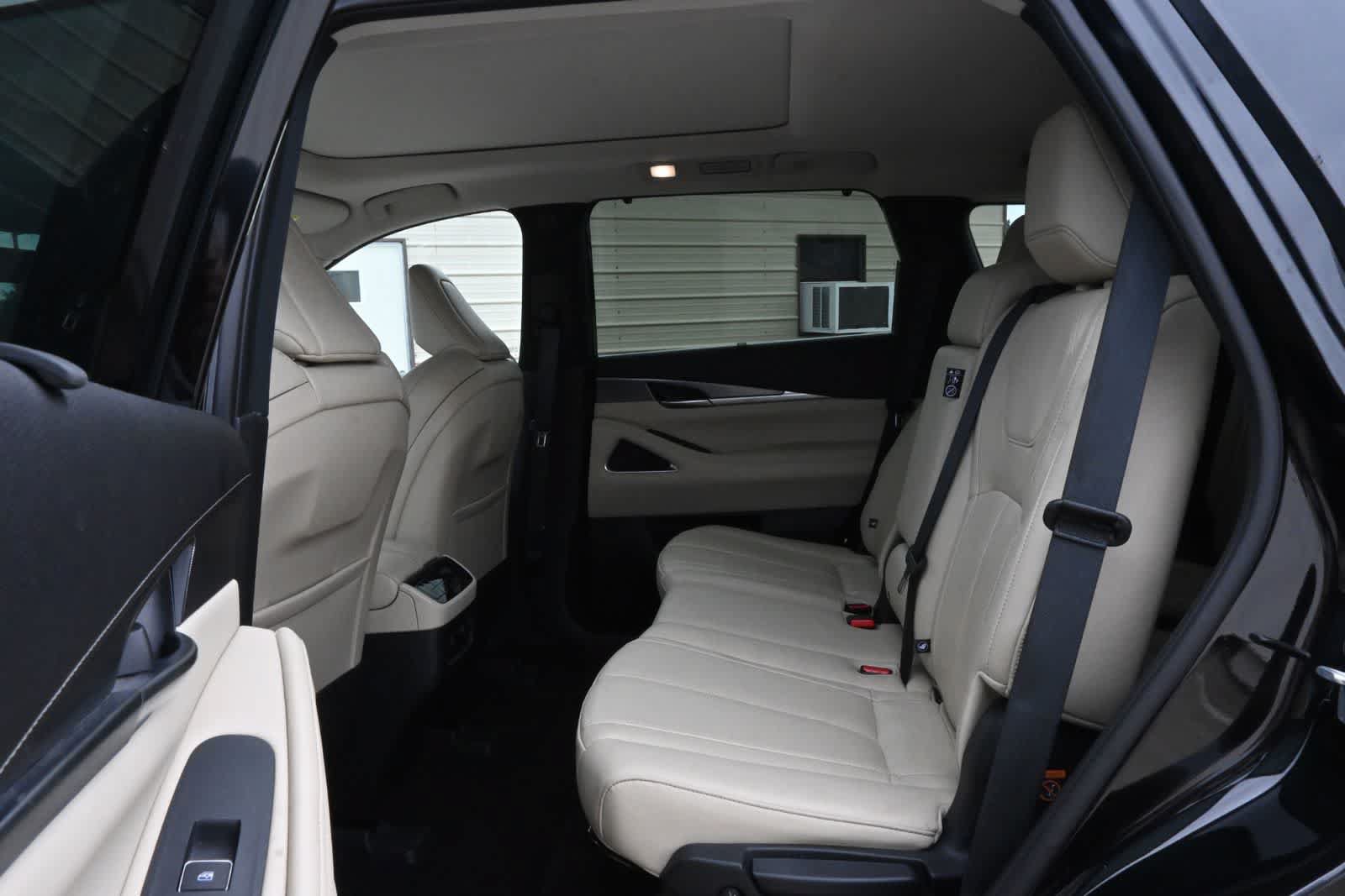Certified 2023 INFINITI QX60 Luxe w/ Performance Audio Package AWD/4WD image 19