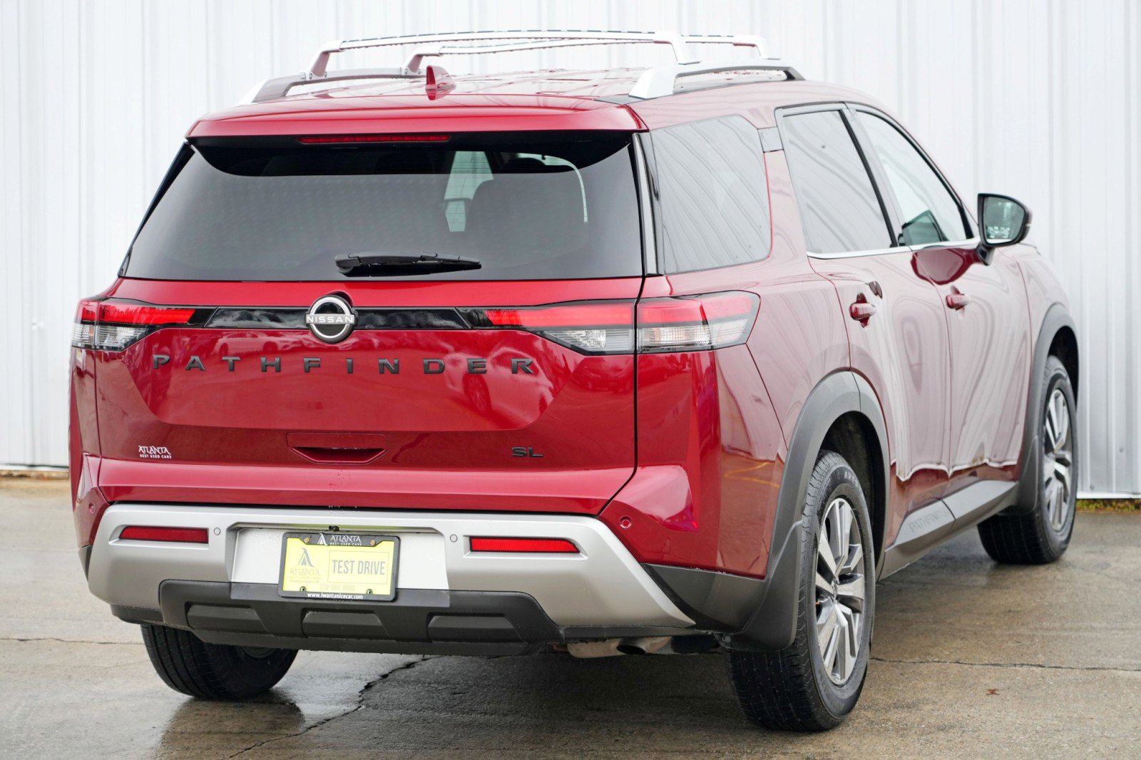 Used 2022 Nissan Pathfinder SL w/ Lighting Package (N92) image 52