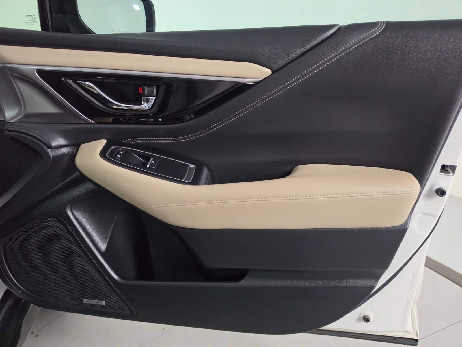 Used 2020 Subaru Outback Limited w/ Popular Package #2 AWD/4WD image 19