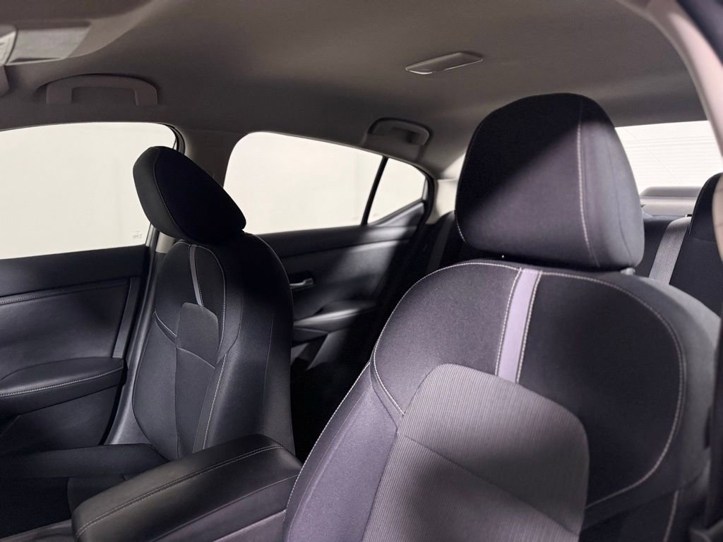 Used 2020 Nissan Sentra SV image 18