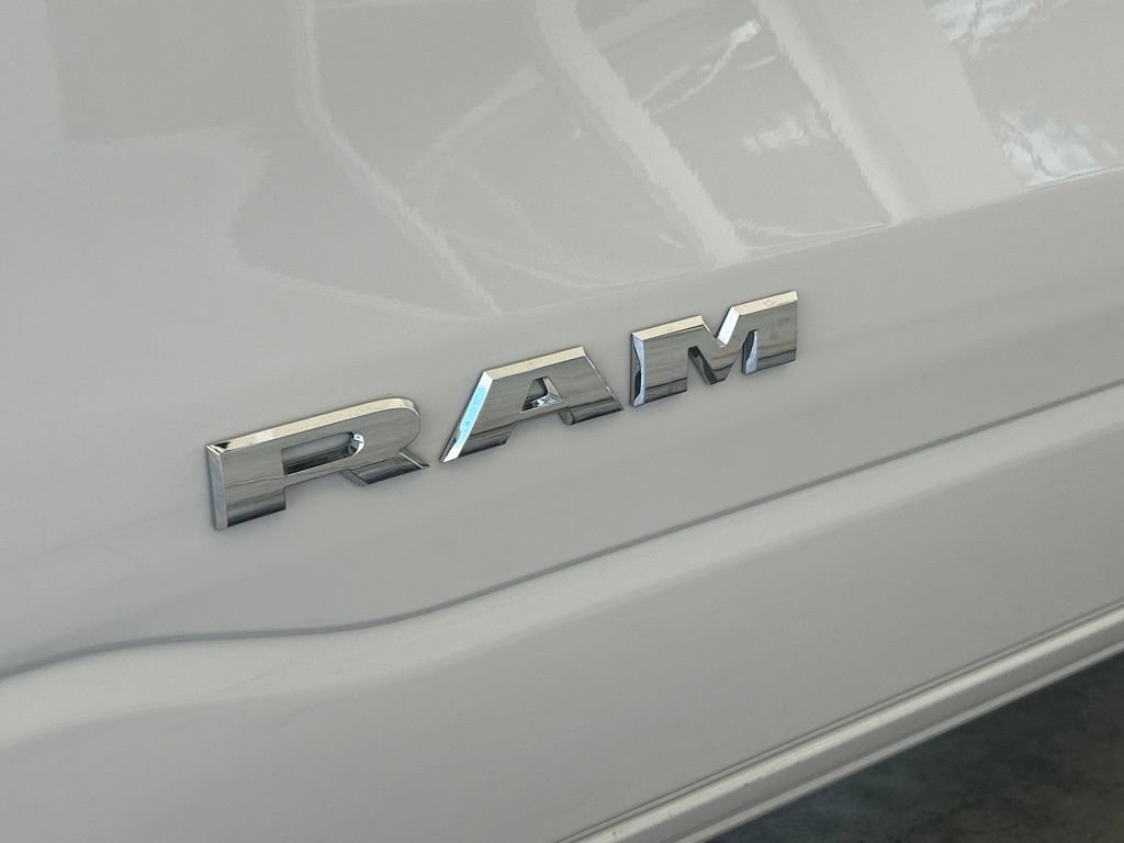 Used 2026 RAM 1500 Big Horn AWD/4WD image 16