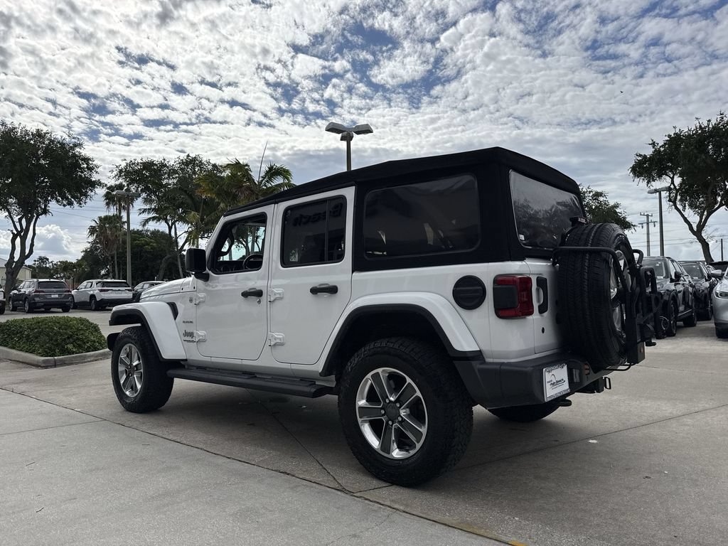Used 2019 Jeep Wrangler Unlimited Sahara w/ Dual Top Group AWD/4WD image 26