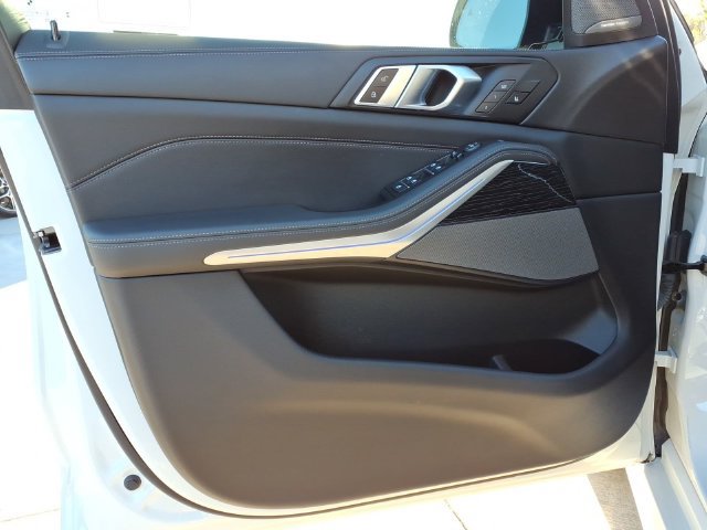Used 2024 BMW X5 M60i w/ Executive Package AWD/4WD image 12