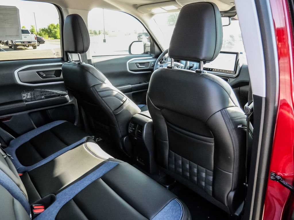 New 2026 Ford Bronco Sport Outer Banks w/ Outer Banks Tech Package+ AWD/4WD image 23